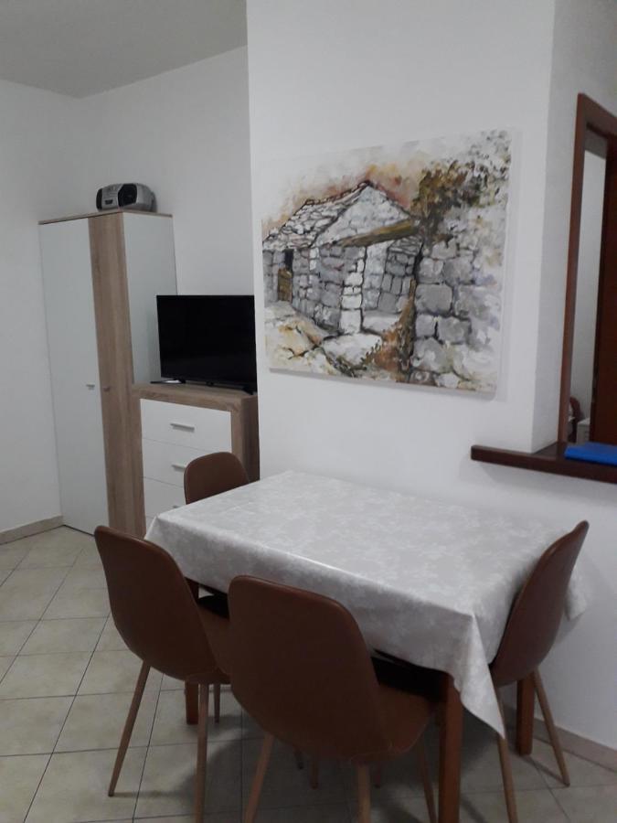Apartments Maslina لومباردا المظهر الخارجي الصورة