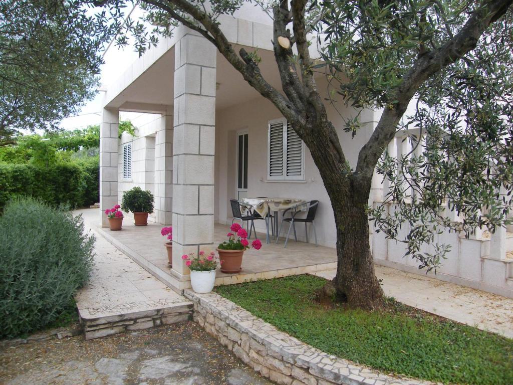 Apartments Maslina لومباردا الغرفة الصورة