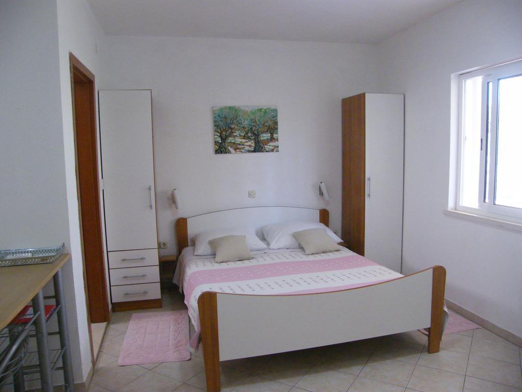 Apartments Maslina لومباردا المظهر الخارجي الصورة
