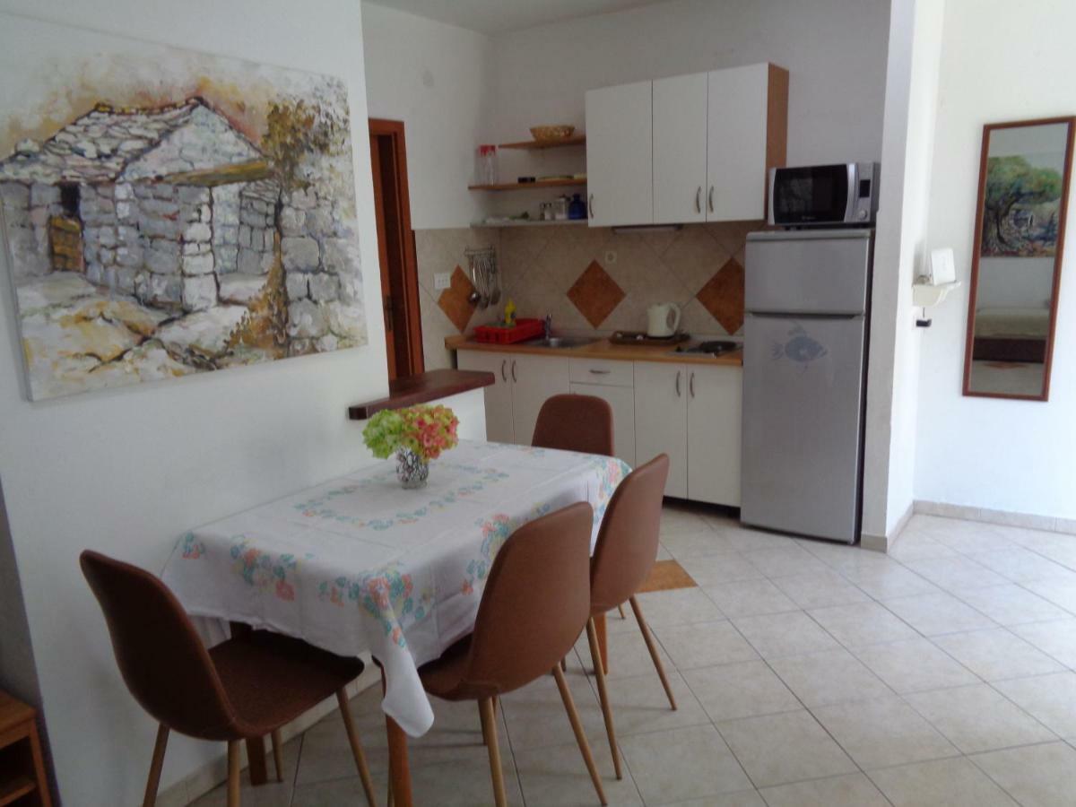 Apartments Maslina لومباردا المظهر الخارجي الصورة